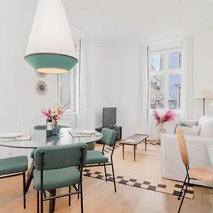 Apartamento Ando Living - Santa Justa 77 House, Lisboa